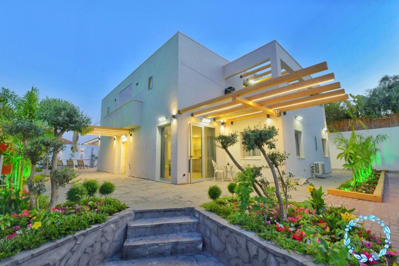 Shani House Of Style Seatara Villa Eilat Exterior photo